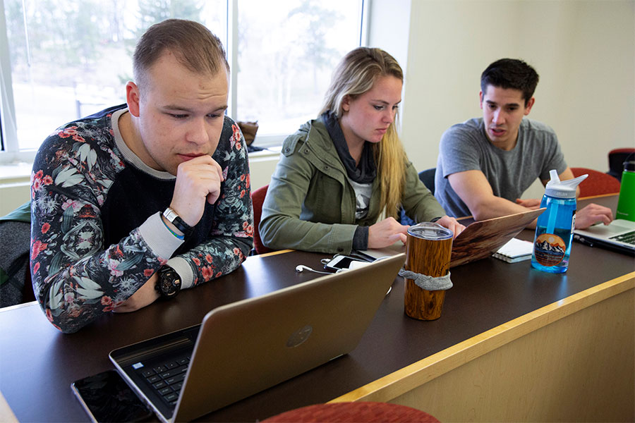 Students collaborate on a project at UW-Whitewater.
