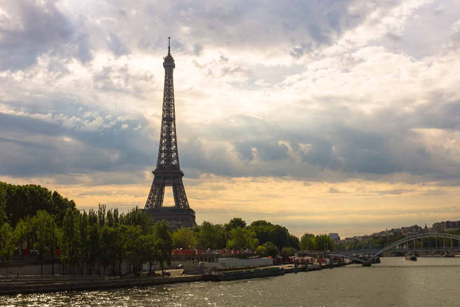 A photo of the Eiffel Tower.
