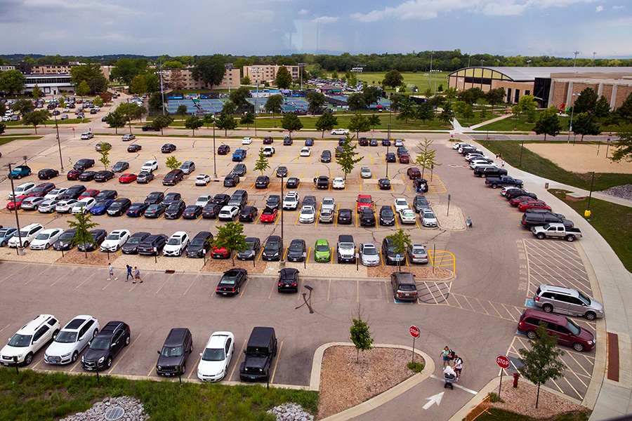 A view of campus looking toward the Williams Center from Ma’iingan Hall as students move in