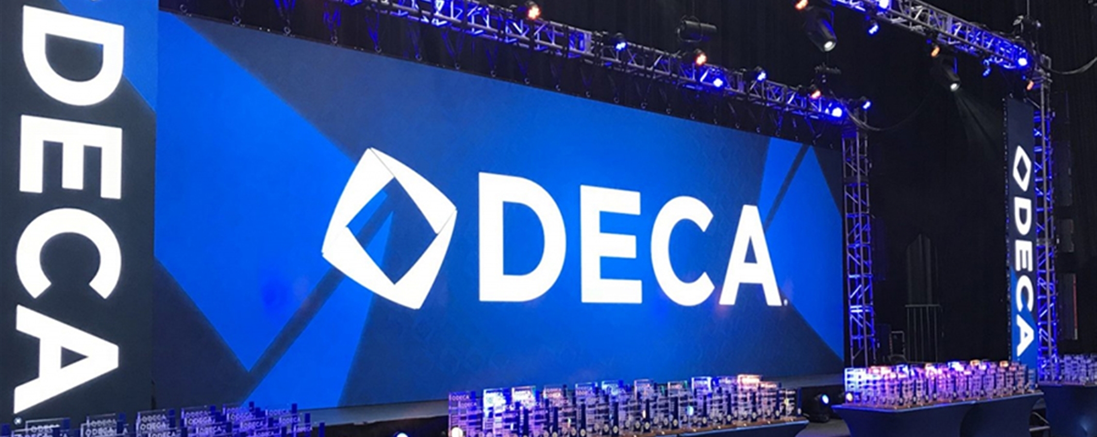 Collegiate DECA Logo for UW-Whitewater