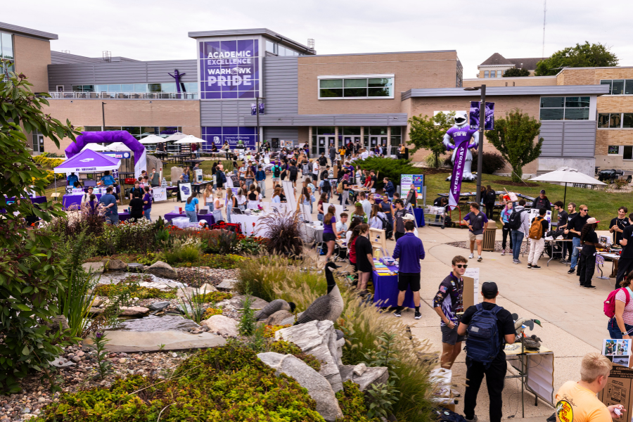 Photo of the involvement fair.