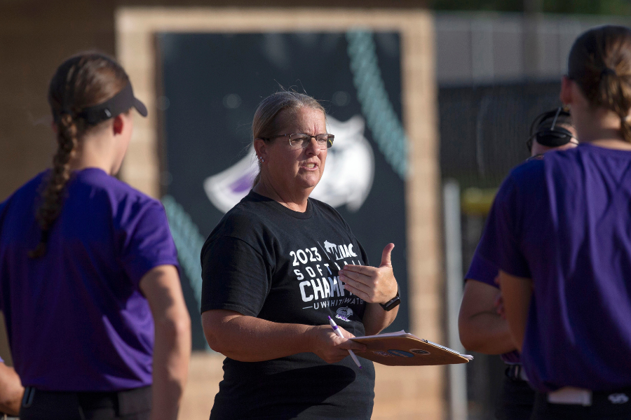 Brenda Volk, head coach of UW-Whitewater softball, oversees practices during the fall in preparation for the regular season during the spring semester, on Tuesday, Sept. 30, 2025. (UW-Whitewater photo/Craig Schreiner)